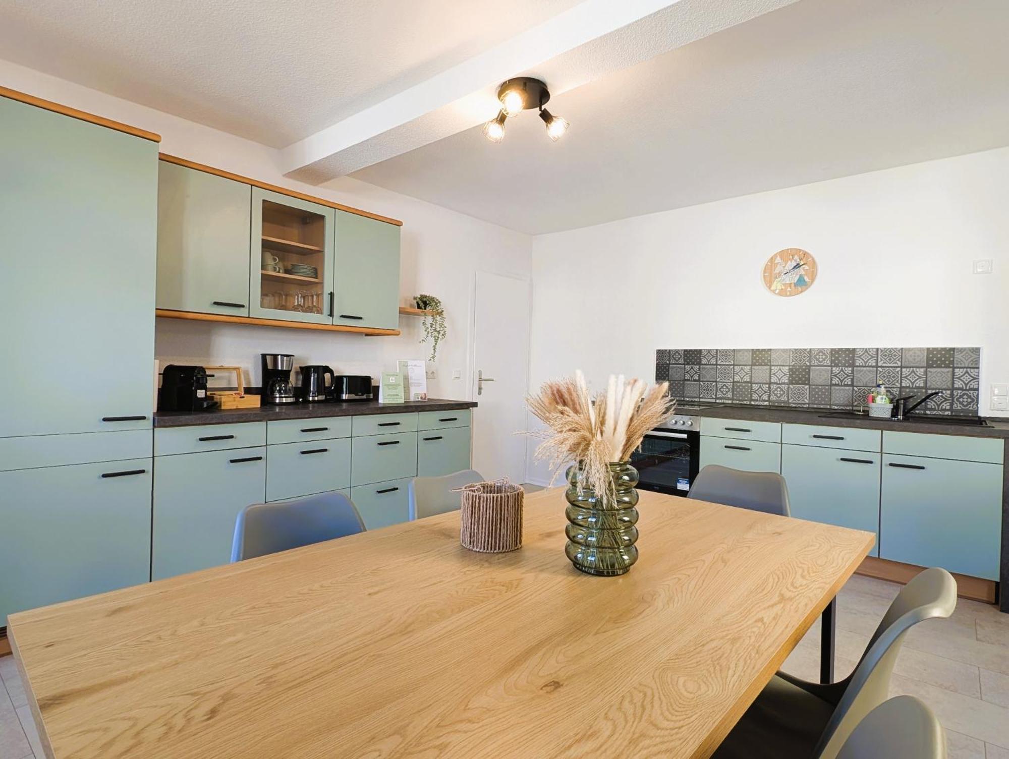 Bohnapartments - Topfmarkt Xxl Suiten - Neu In Top Zentrumslage, Vollausstattung, Wlan, Parkplaetze Ilmenau Bagian luar foto